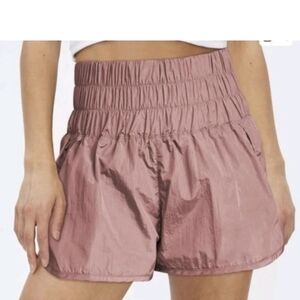 Automet Women's High Waisted Nylon Athletic Mauve Shorts Size MED NWT Elastic